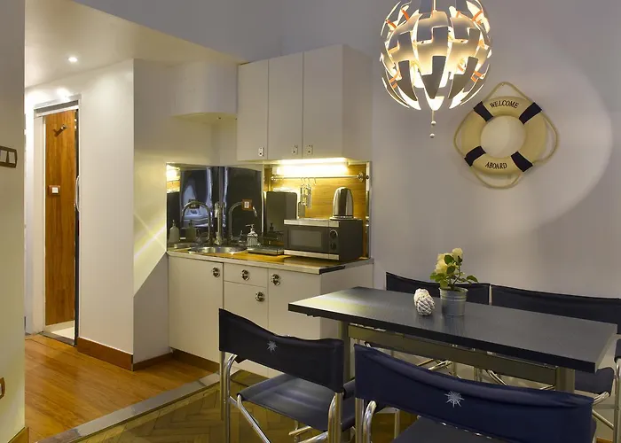 Design Studio Apartment